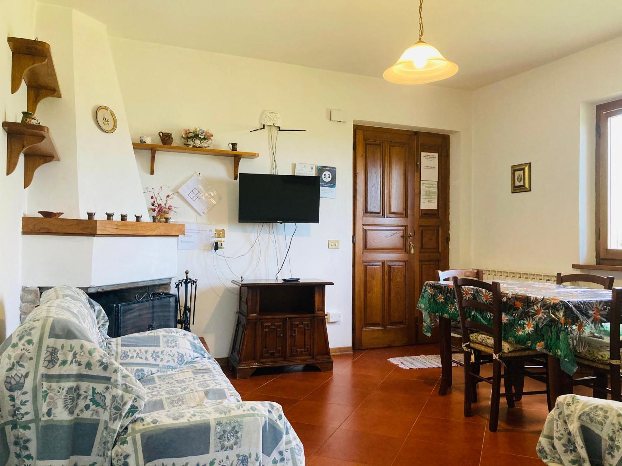 Agriturismo Tramonti Кастильоне-ди-Гарфаньяна Экстерьер фото