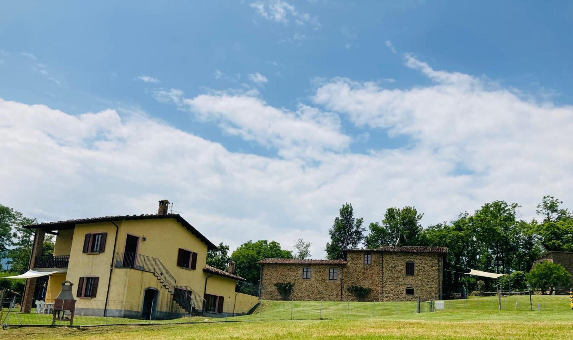 Agriturismo Tramonti Кастильоне-ди-Гарфаньяна Экстерьер фото